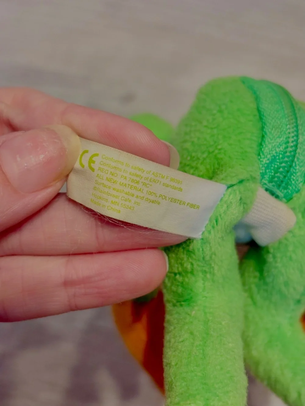 Rainforest Cafe Cha Cha the Frog Coin Purse Pouch Keychain Plush Retro Merch